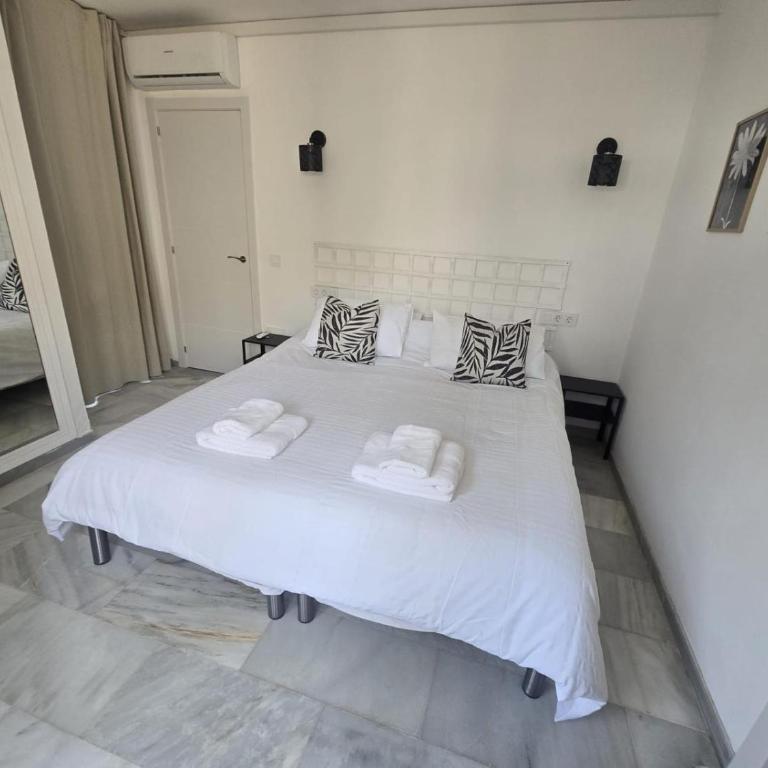 Beautiful Renovated apartment walking distance to beach and ammenties - Apartamento de 2 dormitorios - 14