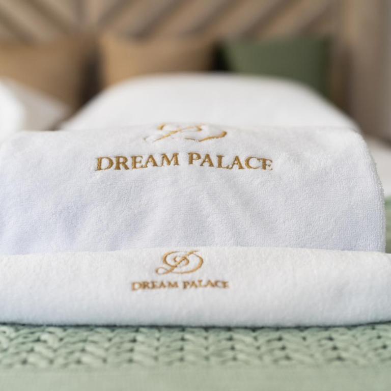 Dream Palace 2 - Chambre Double Deluxe (2 Adultes + 1 Enfant) - 10