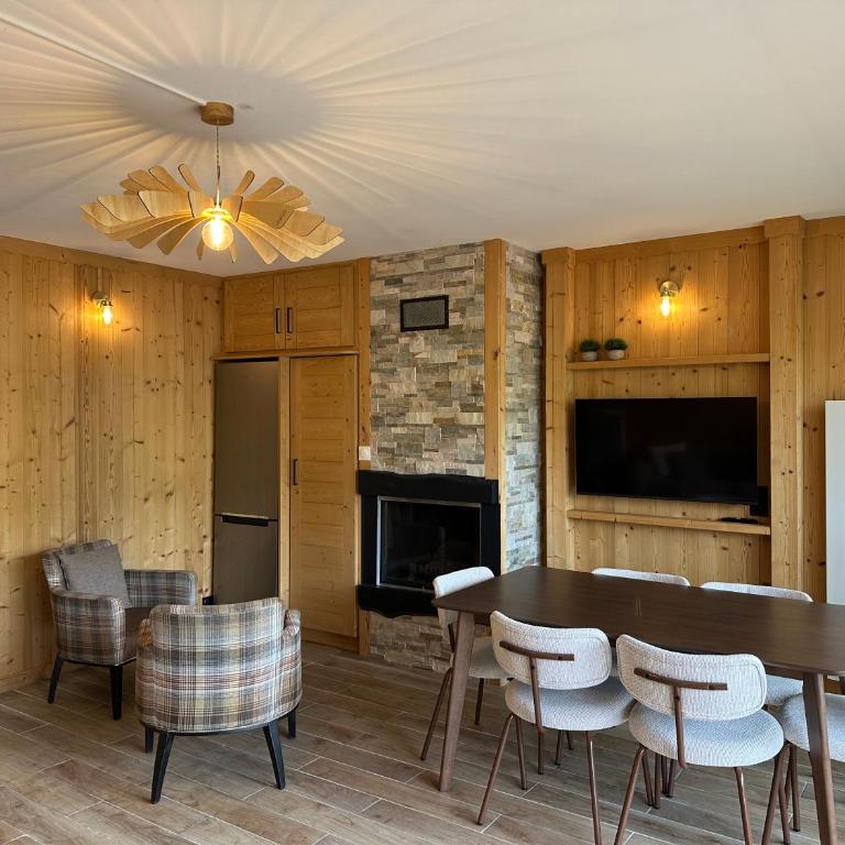 Vue panoramique Val Thorens Appart 49 m2 résidence calme - Apartment mit 2 Schlafzimmern - 4