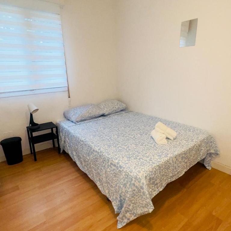 Madrid habitaciones - Chambre Double avec Salle de Bains Commune - 1