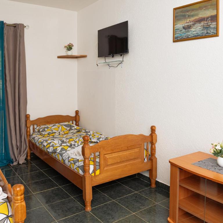 Violit Apartments&Restaurant - Apartment mit Meerblick - 1