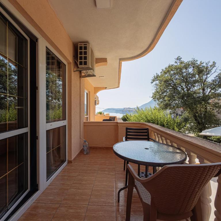 Violit Apartments&Restaurant - Apartment mit Meerblick - 9