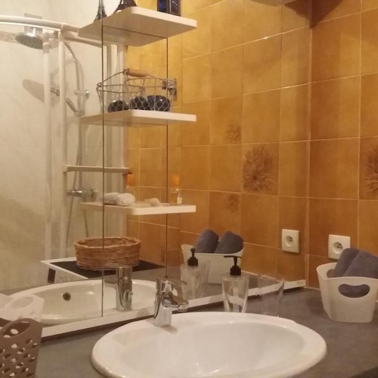 Spacious apartment with sea view - Appartement 2 Chambres - 54