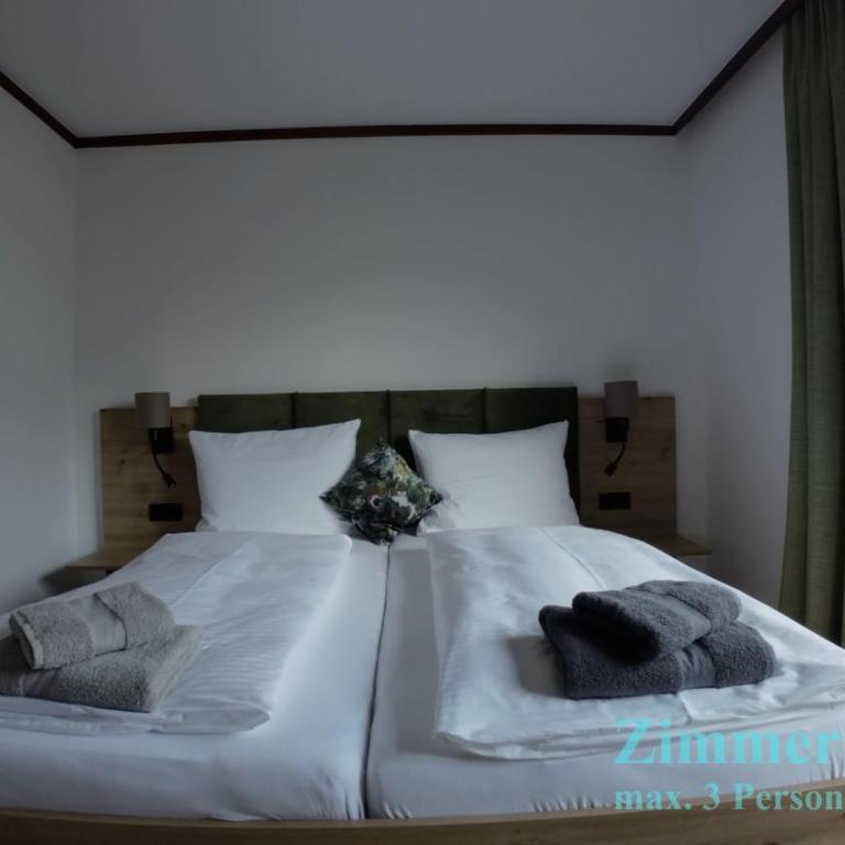 Hackerhof Apartments&Zimmer - Studio with Balcony - 2