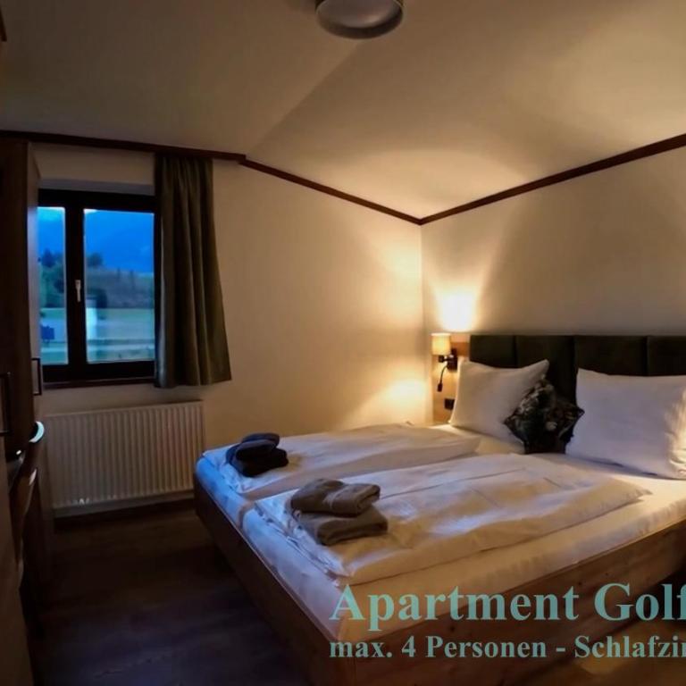 Hackerhof Apartments&Zimmer - Two-Bedroom Deluxe Apartment with Balcony - 3