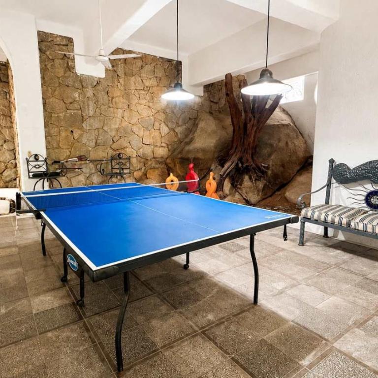 7BR Villa with Private Pool & Spectacular Views - Villa - 4