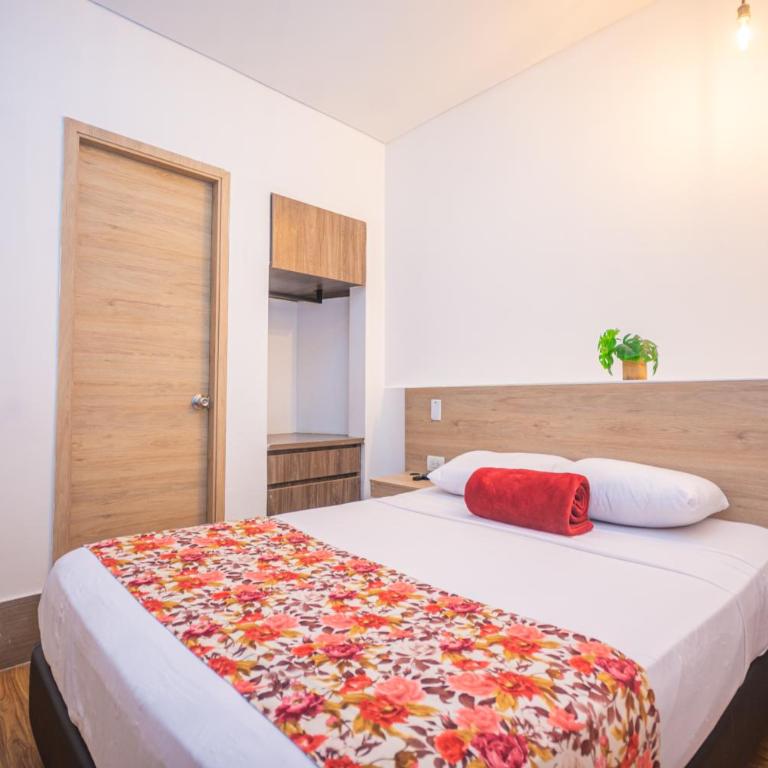Hotel Poma Rosa Boutique Laureles - Habitación Doble Superior - 5