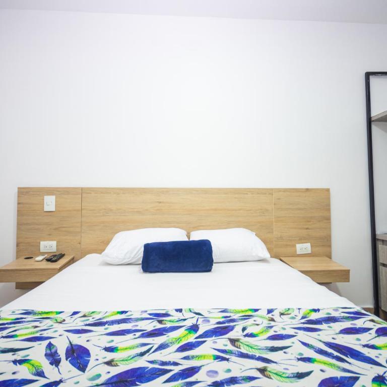 Hotel Poma Rosa Boutique Laureles - Habitación Doble Estándar - 2