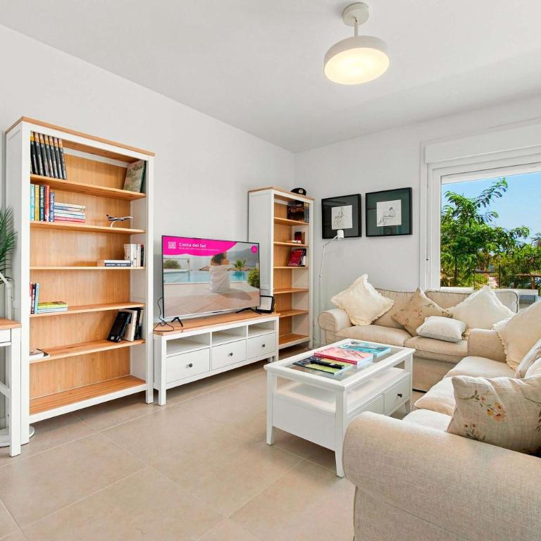 Corner property-free parking-Pool-close to beach - Acgua Garden B-1-BA - Apartamento - 3