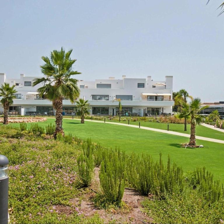 Corner property-free parking-Pool-close to beach - Acgua Garden B-1-BA - Apartamento - 28