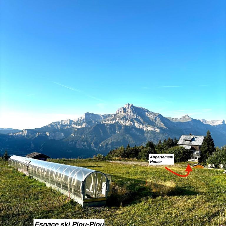 Pieds des pistes & jardin avec vue MontBlanc - terrasse rez de jardin, wifi, parking privé, linge de lit, cuisine équipée - 1 à 4 pers - Appartement 1 Chambre - 20