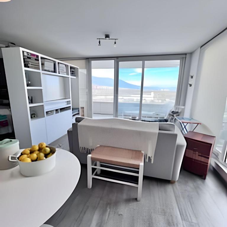 1D con Terraza en Los Dominicos - Apartamento de 1 dormitorio - 7