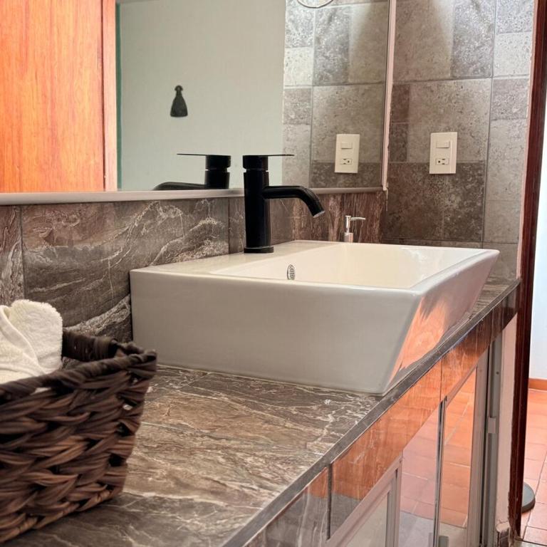5 bedrooms, ground floor, heated pool, Golden Zone - Villa - 19