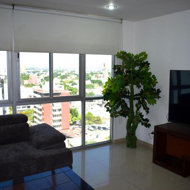 Departamento Comodo y Panoramico en Colonia Americana - Three-Bedroom Apartment - 3