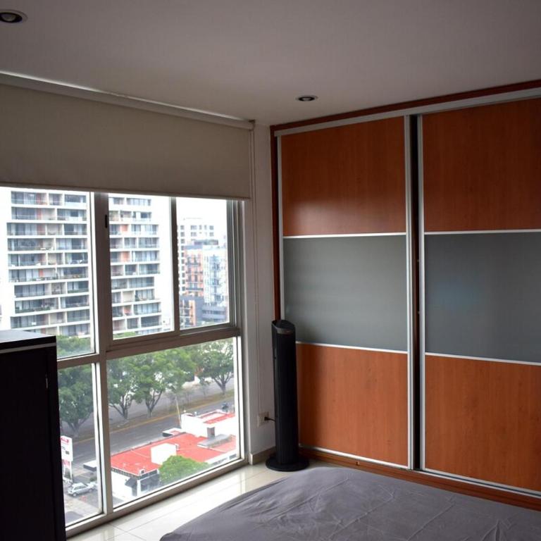 Departamento Comodo y Panoramico en Colonia Americana - Three-Bedroom Apartment - 13
