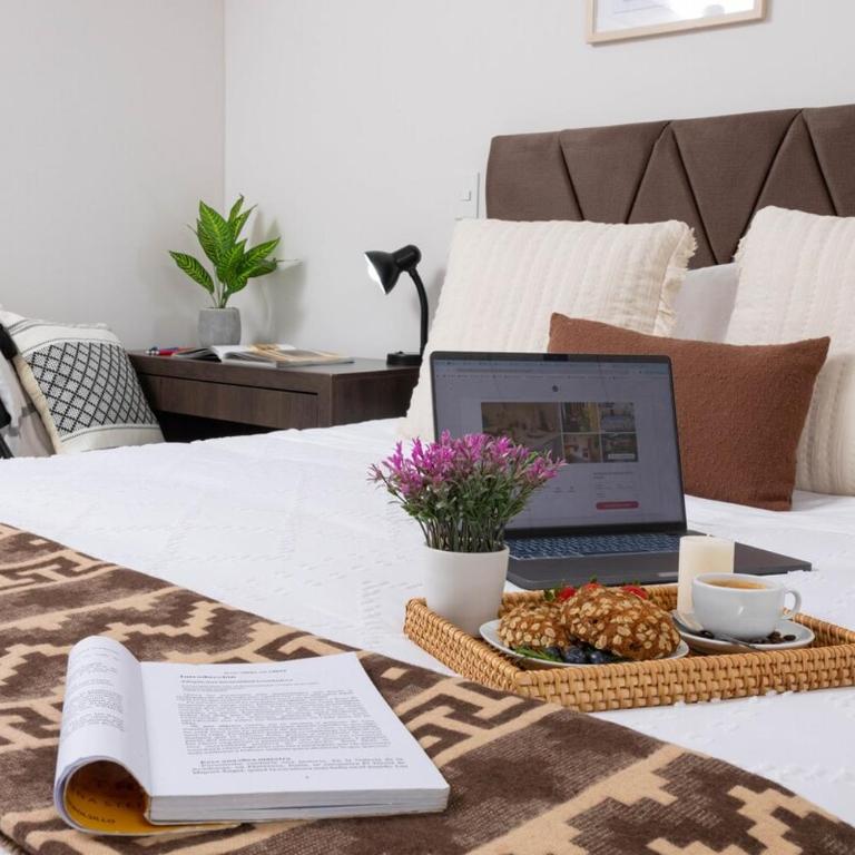 Sleek Modern 1BR w,Balcon WIFI POOL & GYM - One-Bedroom Apartment - 61