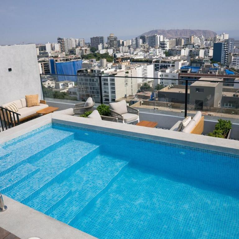Sleek Modern 1BR w,Balcon WIFI POOL & GYM - One-Bedroom Apartment - 77
