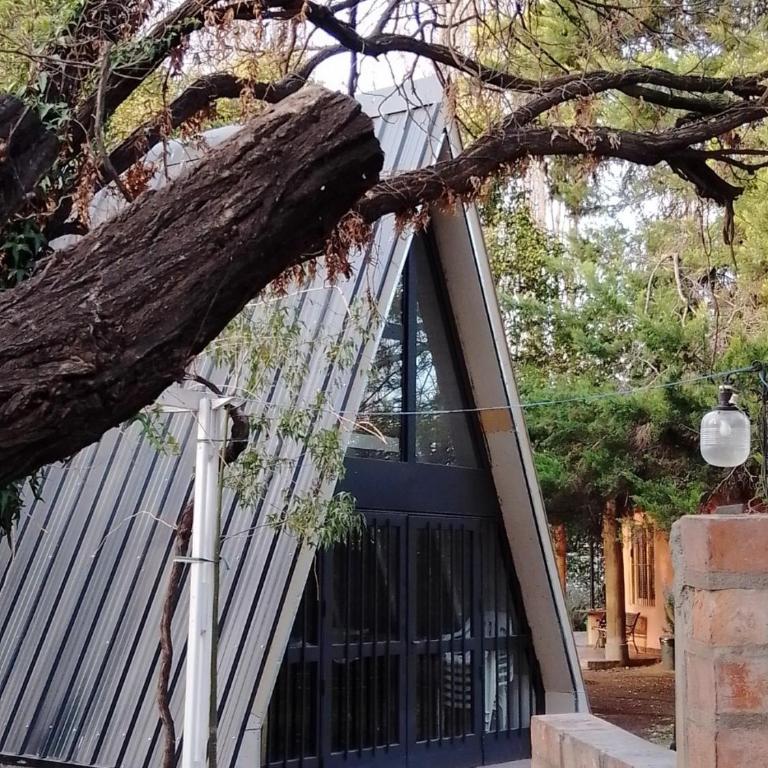 Hermosas unidades, abundante naturaleza y gran piscina - Villa Superior - 10