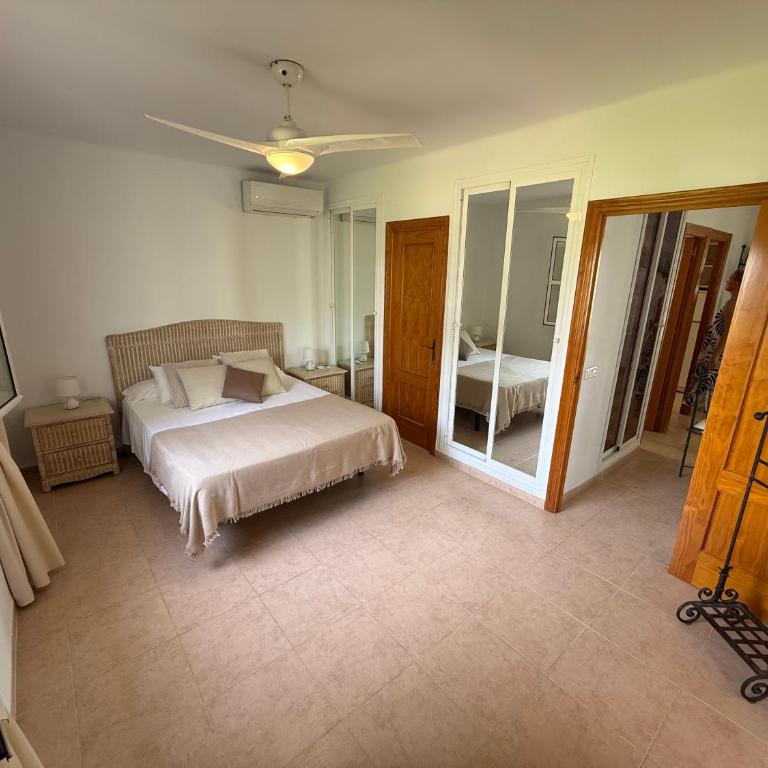 Bajamar Capistrano Apartamentos - Apartamento de 2 dormitorios con terraza y vistas al mar - 20