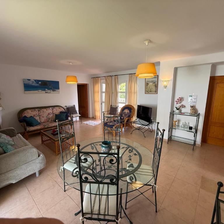 Bajamar Capistrano Apartamentos - Apartamento de 2 dormitorios con terraza y vistas al mar - 18