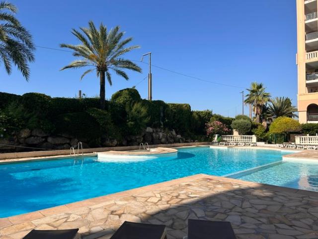 Charming Sea Access Apartment - PeliCannes - Appartement 2 Chambres - 22