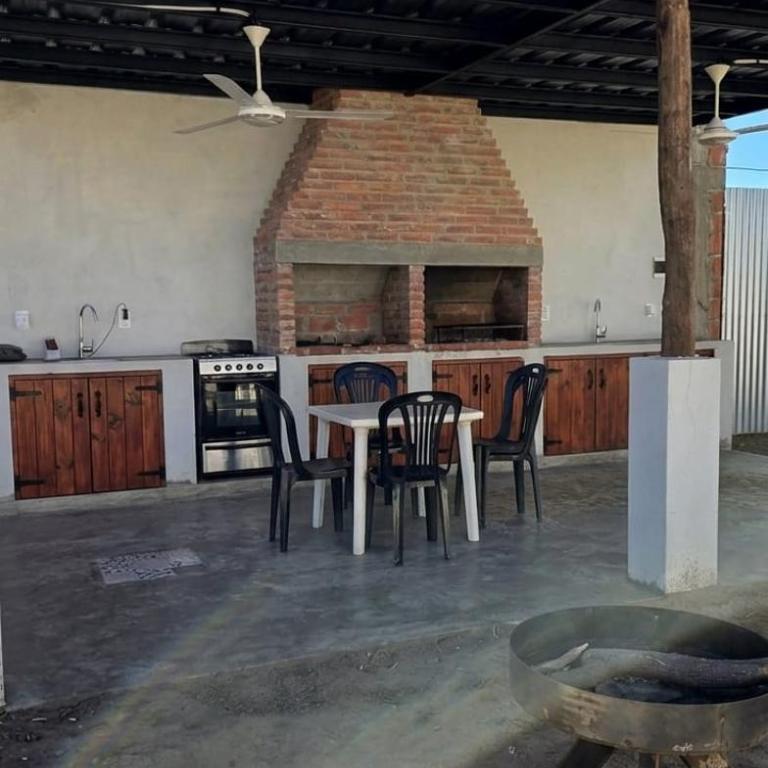 Aromas de Cafayate - Three-Bedroom House - 29