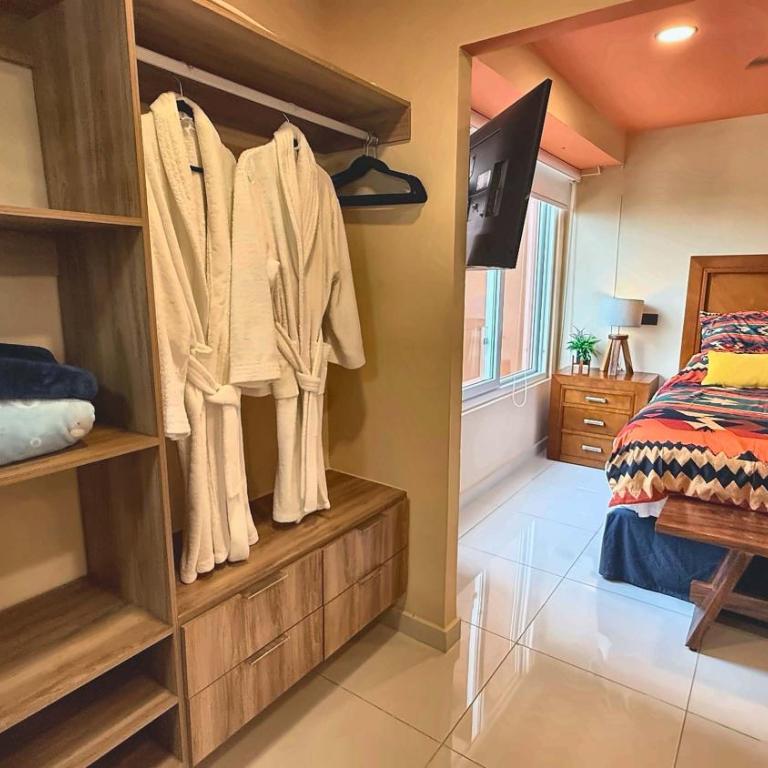Paradise Escape Life is Good - Apartment - 41