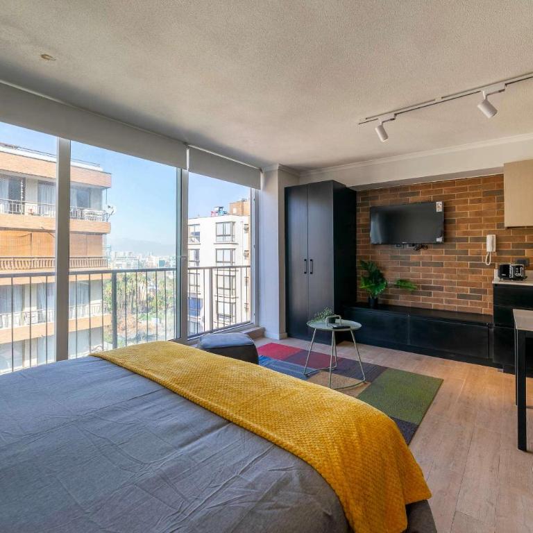 Modern Studio Pool Gym Balcony & City Views - Apartamento - 16