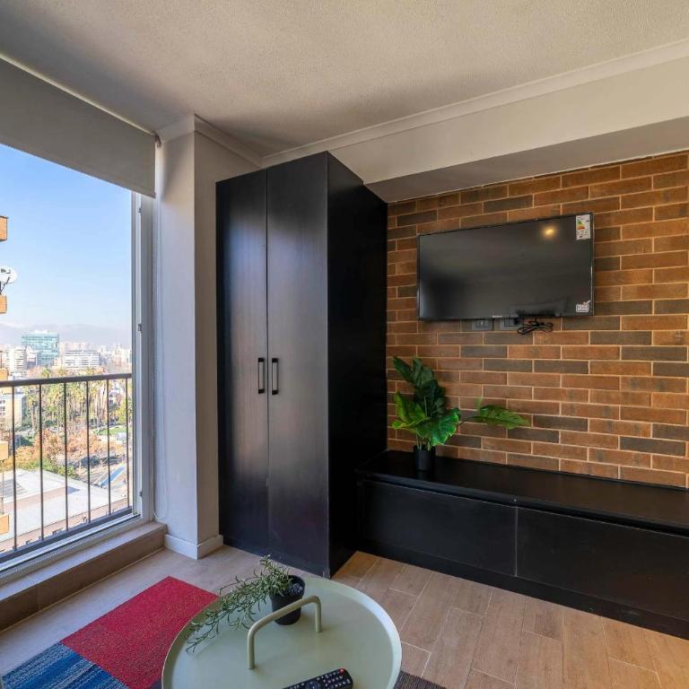Modern Studio Pool Gym Balcony & City Views - Apartamento - 22