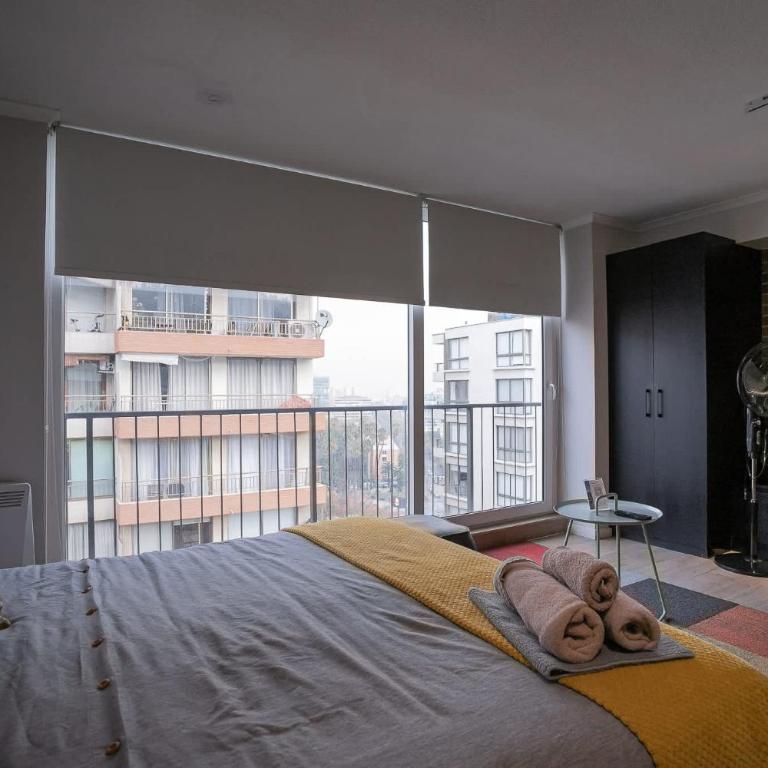 Modern Studio Pool Gym Balcony & City Views - Apartamento - 38