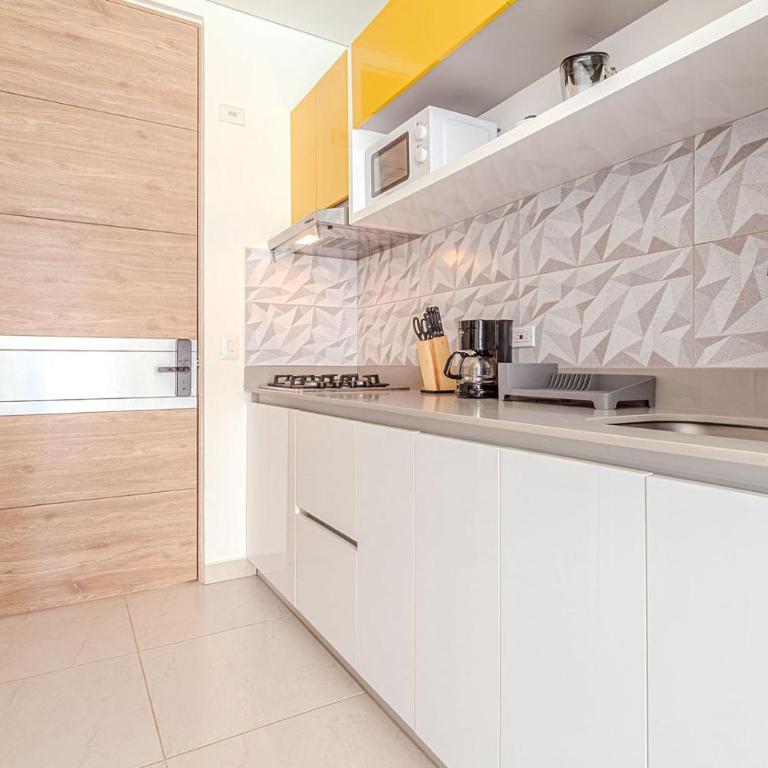 Apto Moderno con Balcon Vista al Mar y Piscina - Apartamento de 1 dormitorio - 14
