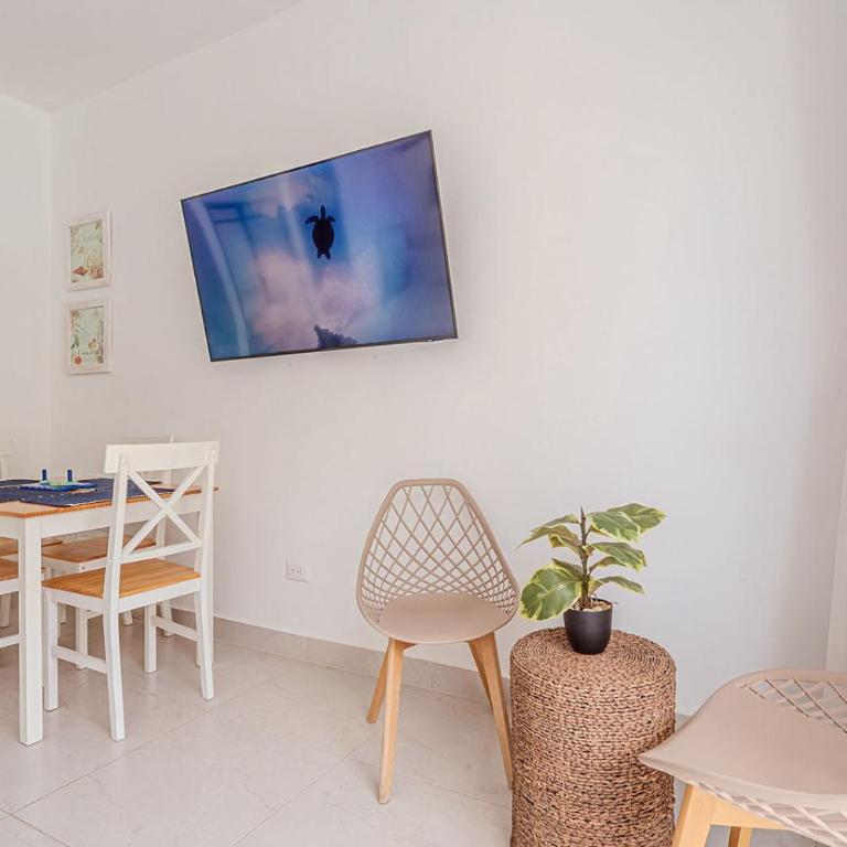 Apto Moderno con Balcon Vista al Mar y Piscina - Apartamento de 1 dormitorio - 20