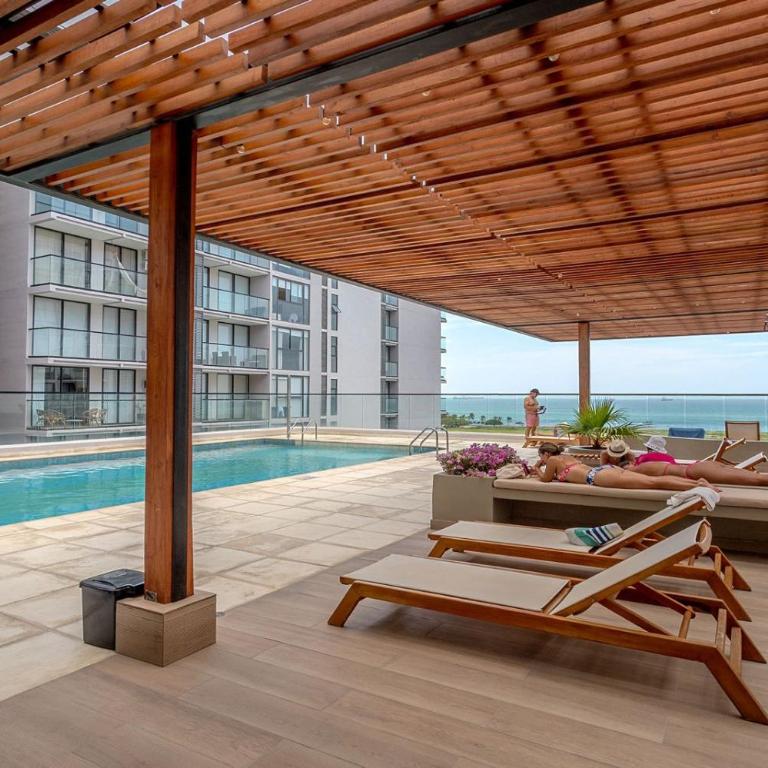 Apto Moderno con Balcon Vista al Mar y Piscina - Apartamento de 1 dormitorio - 32