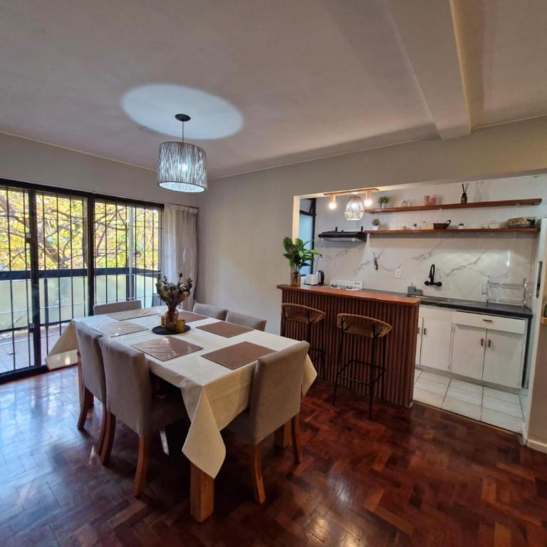 Departamento céntrico - Apartamento de 3 dormitorios - 10