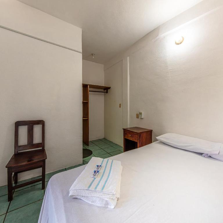 Hotel Naxhiely - Chambre Simple - 4