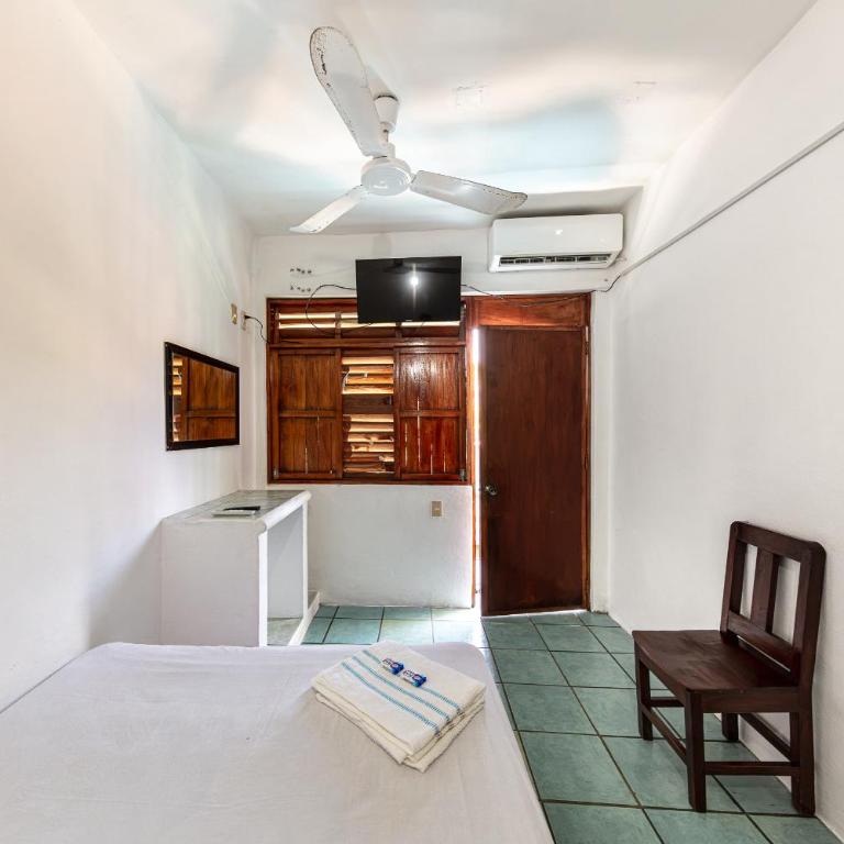 Hotel Naxhiely - Chambre Simple - 7
