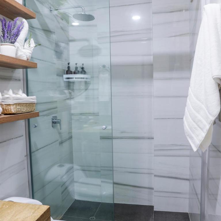 Luxury Ground Penthouse Terrace Lux Pool, BBQ, AC - Apartment - 36