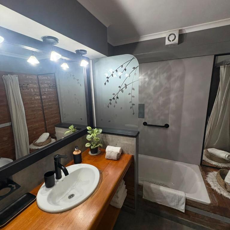 La casa del Pino - Departamentos Puerto Madryn - One-Bedroom House - 5