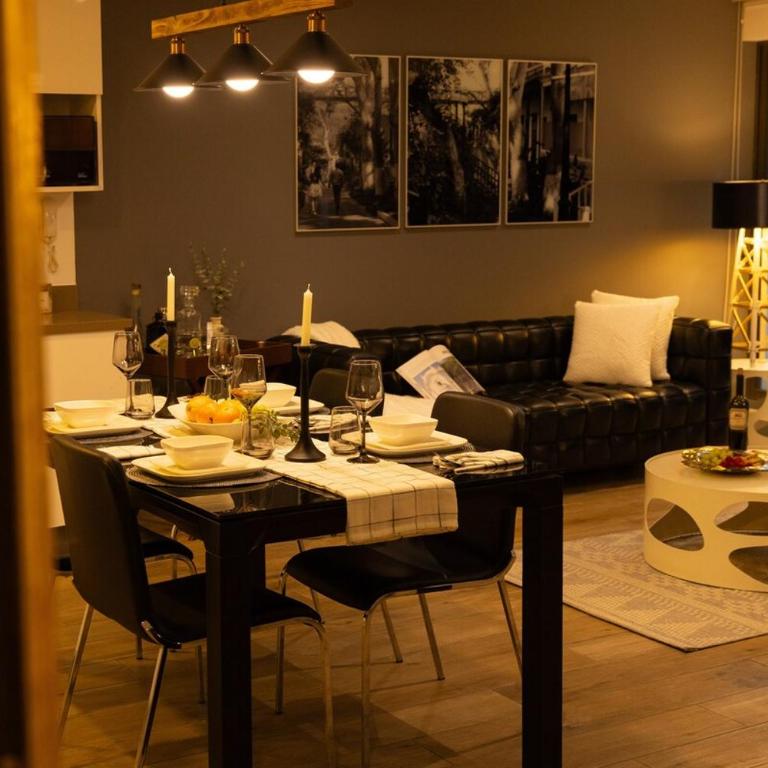 The Vintage Soul 2BR Barranco w AC & Free parking - Two-Bedroom Apartment - 19
