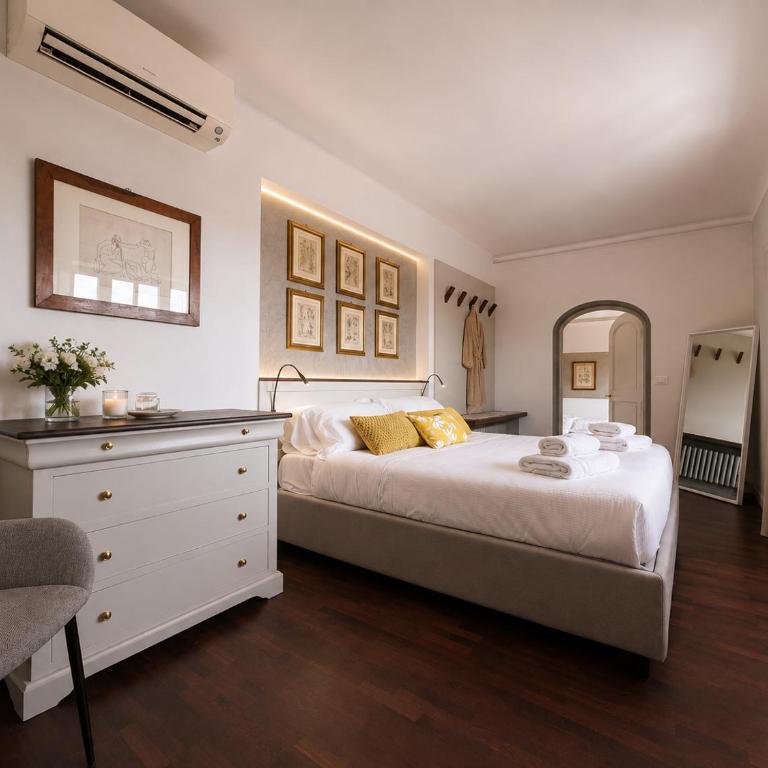 Scala 50 Roof Top - Four-Bedroom Apartment with Balcony - 2
