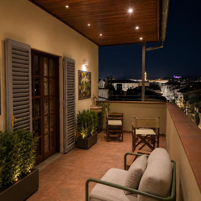 Scala 50 Roof Top - Four-Bedroom Apartment with Balcony - 36