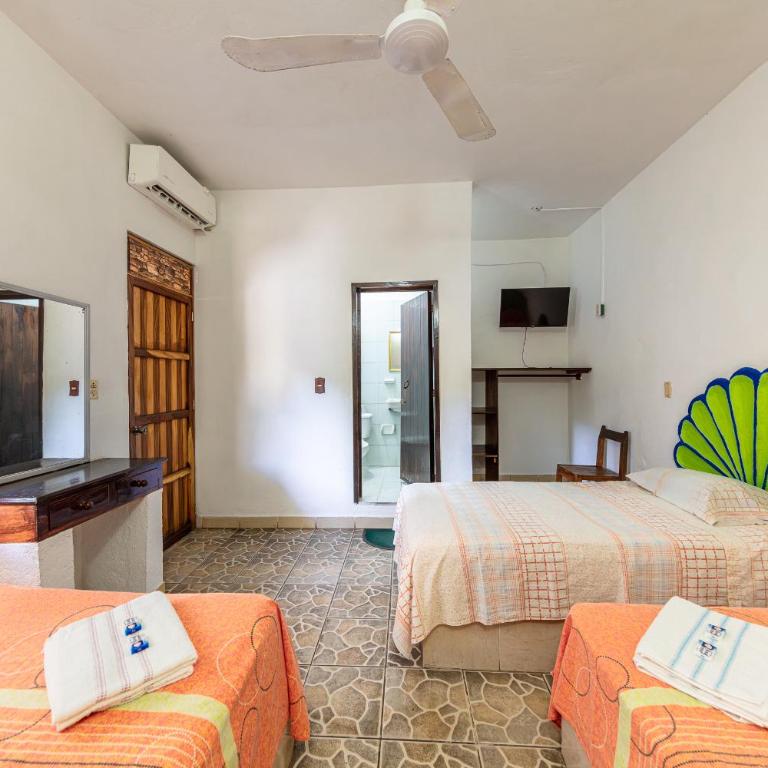 Hotel Naxhiely - Chambre Triple - 6