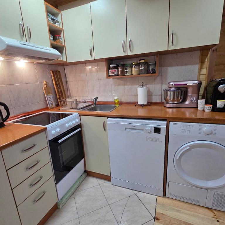 Borje Family Homes - Brvnara sa 3 Spavaće Sobe - 22