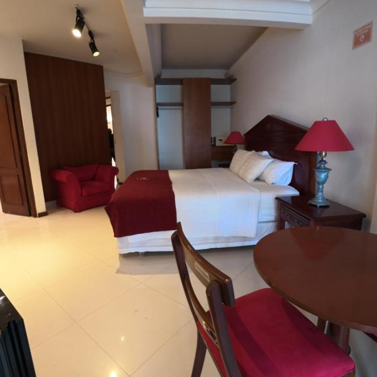 Gran Hotel Santa Cruz - Habitación Doble Grande - 6