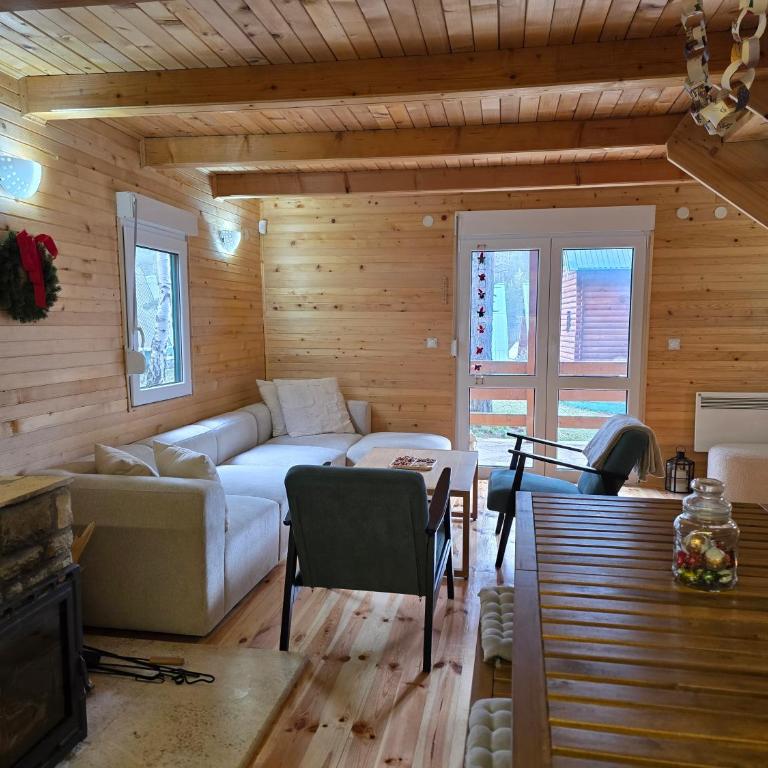 Borje Family Homes - Brvnara sa 3 Spavaće Sobe - 23
