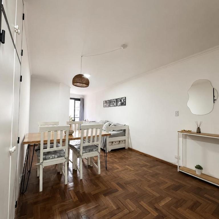 Obispo Aparst - One-Bedroom Apartment - 7