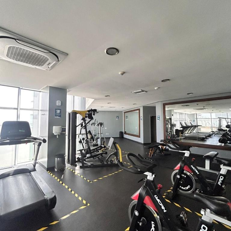 Supreme apartment in front of the river with parking - Three-Bedroom Apartment - 2