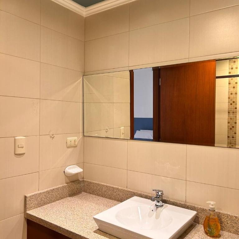 Supreme apartment in front of the river with parking - Three-Bedroom Apartment - 15