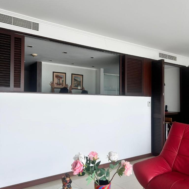 Supreme apartment in front of the river with parking - Three-Bedroom Apartment - 27