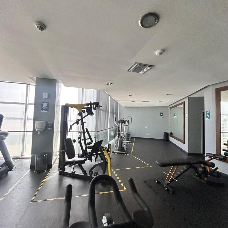 Supreme apartment in front of the river with parking - Three-Bedroom Apartment - 34